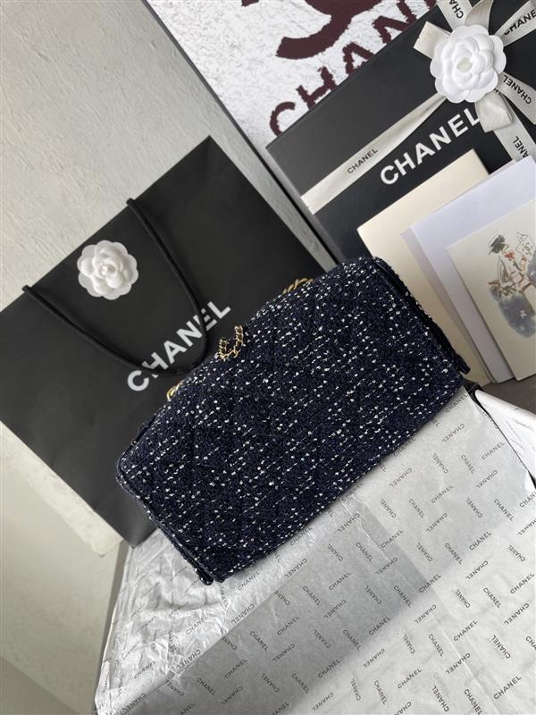 2026131204617287 700